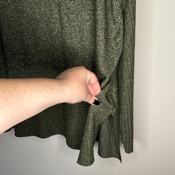 BUNDLE of 2 Per Se Green Time and Tru Gray Women XL Long Sleeve Casual Knit Tops - Picture 6 of 15
